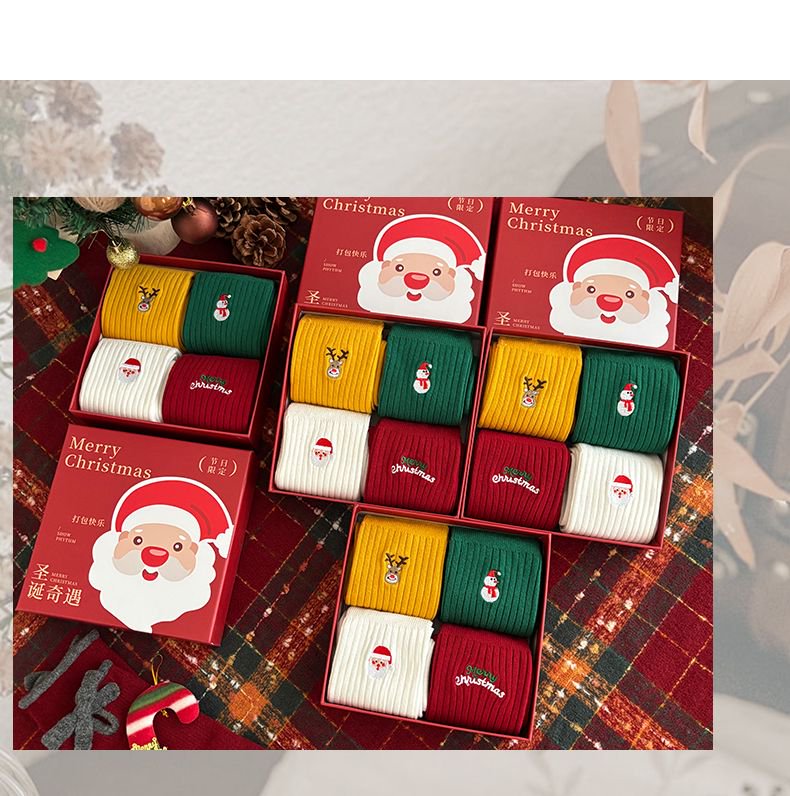 Christmas Gift Box Socks Cotton Mid-Calf Socks For Fall,Winter Women's Embroidered Socks Holiday Gifting Specialty Women's Socks Womenswear